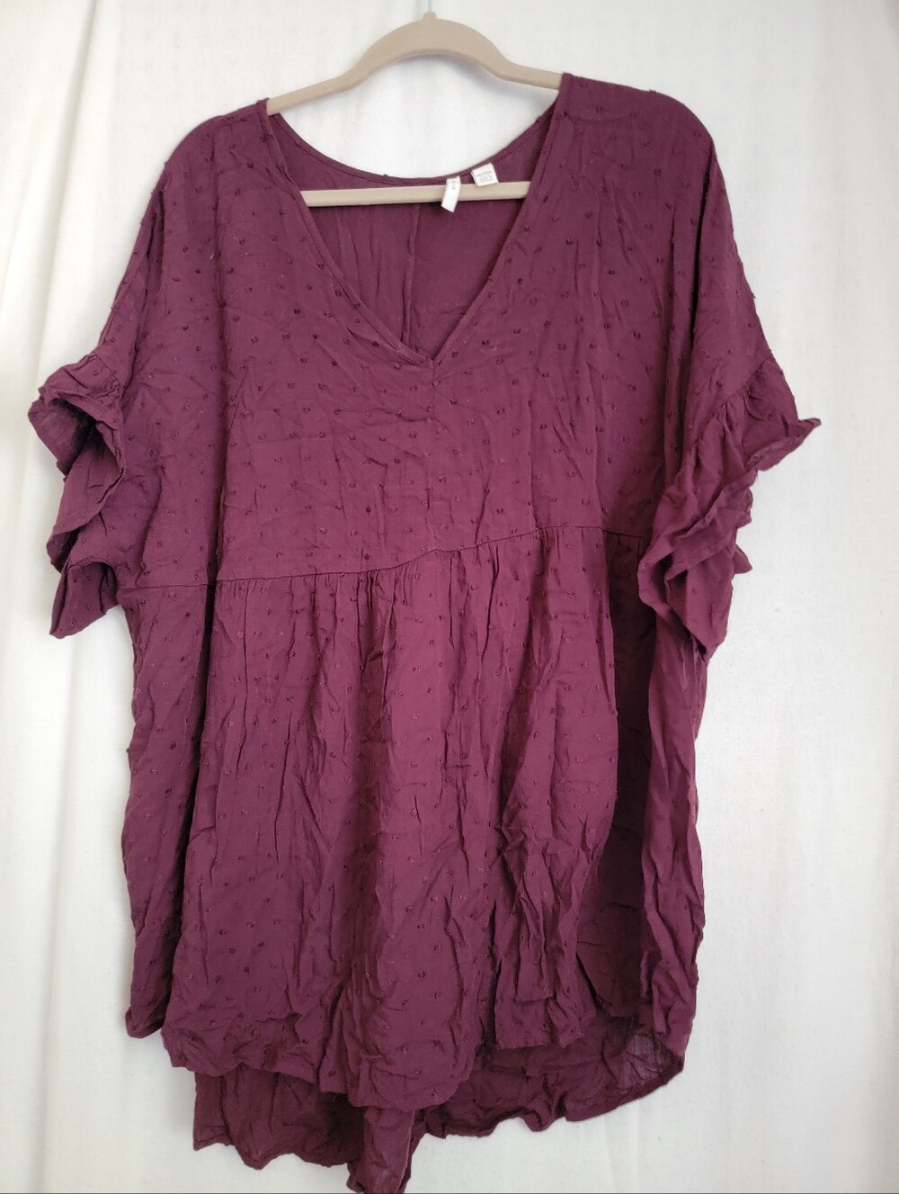 Relaxed V-Neck Peasant Top in Deep Plum